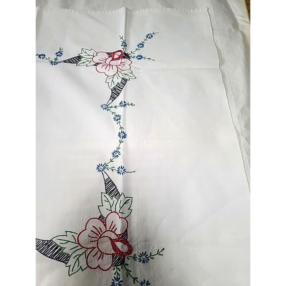 Vintage Embroidered Tablecloth 27"x32" Floral Mcm - Picture 5 of 7